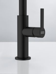 Franke_bateria_filtrująca_maris_slim_Clear_Water_matteblack