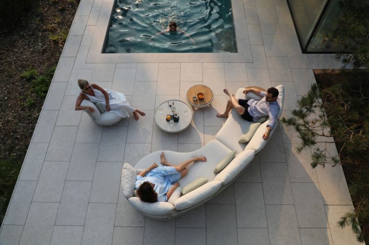 Garden Space _CLOUD_SOFA_AMB_DOMOTEKA